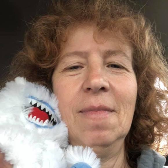 Meet your Posher, Lynn - Picture 1 of 1